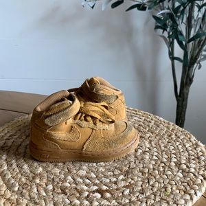 Nike Air Force khaki toddler boy shoes size 9